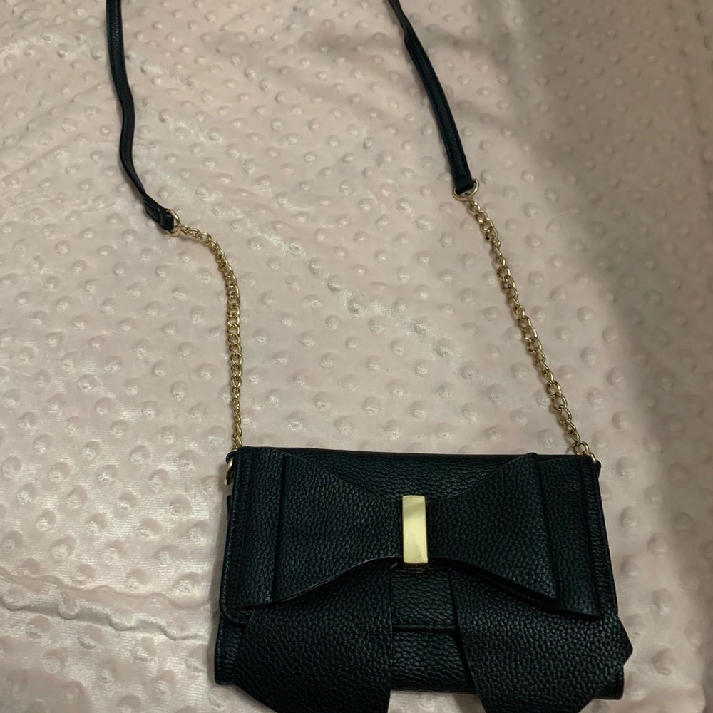 A crossbody purse